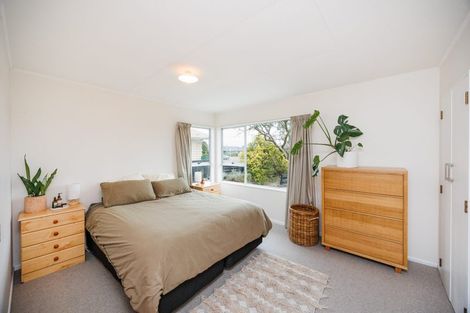 Photo of property in 6 Rennie Avenue, Milson, Palmerston North, 4414