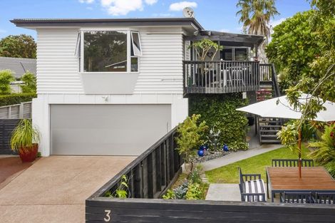 Photo of property in 3 The Circle, Manly, Whangaparaoa, 0930