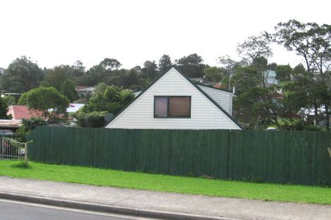 Photo of property in 41 Zefiro Drive, Massey, Auckland, 0614