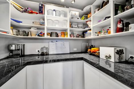 Photo of property in 456 Turuturu Road, Hawera, 4674