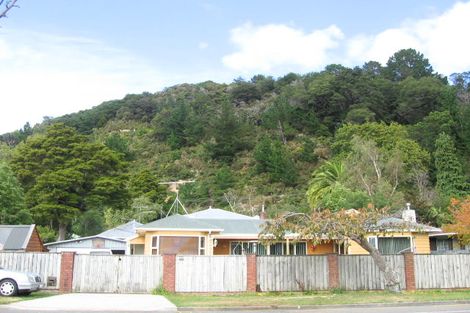 Photo of property in 2a Lane Street, Wallaceville, Upper Hutt, 5018
