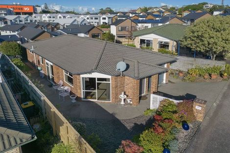 Photo of property in 77 Elan Place, Stanmore Bay, Whangaparaoa, 0932