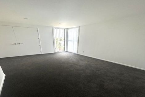 Photo of property in 15 Tiraumea Drive, Pakuranga, Auckland, 2010