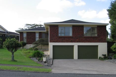 Photo of property in 16 Olena Avenue, Sunnyhills, Auckland, 2010