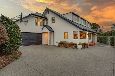 Photo of property in 95 Jeffreys Road, Strowan, Christchurch, 8052