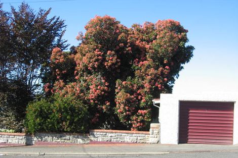 Photo of property in 19 Wharfe Street, South Hill, Oamaru, 9400