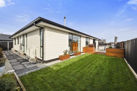 Photo of property in 6 Silverview Place, Mosgiel, 9024