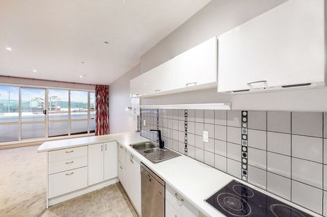 Photo of property in Stadium Garden Flats, 311/107 Thorndon Quay, Pipitea, Wellington, 6011