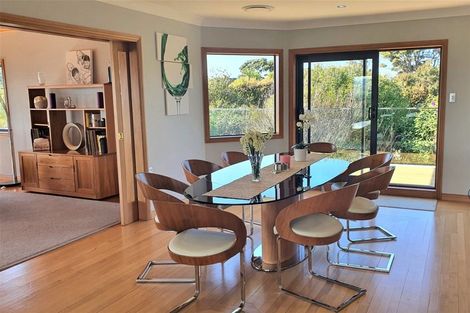 Photo of property in 2 Kauri Drive, Sandspit, Warkworth, 0982