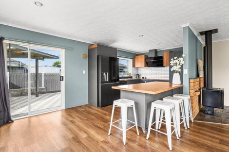 Photo of property in 53 Auckland Road, Greenmeadows, Napier, 4112