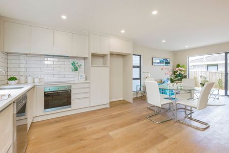 Photo of property in 6/43 Clevedon Road, Papakura, 2110