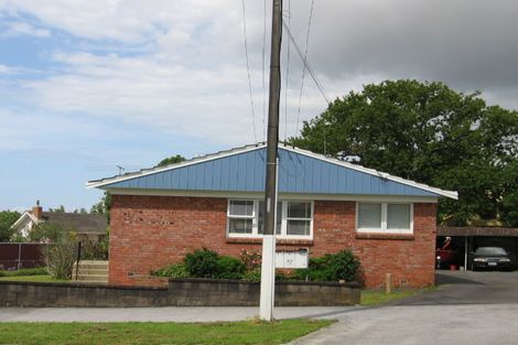 Photo of property in 2/122 Taylor Street, Blockhouse Bay, Auckland, 0600