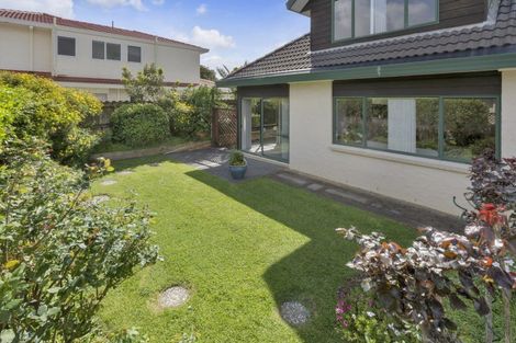 Photo of property in 2/14 Travers Place, Northpark, Auckland, 2013