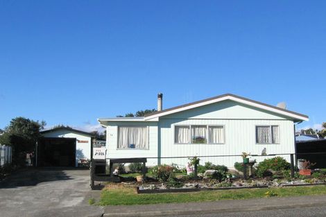 Photo of property in 54 Norfolk Crescent, Otaki Beach, Otaki, 5512