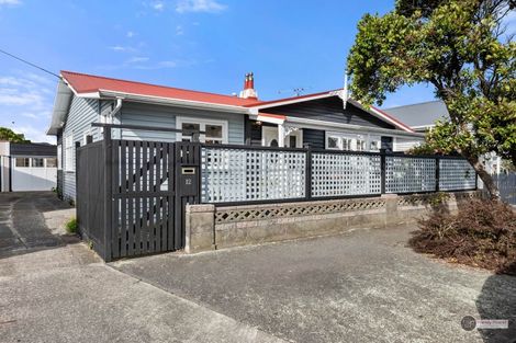 Photo of property in 12 Collins Street, Petone, Lower Hutt, 5012