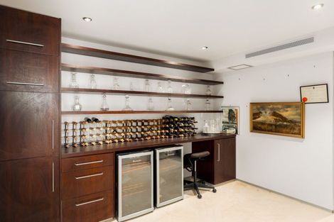 Photo of property in 4 Sharon Road, Waiake, Auckland, 0630