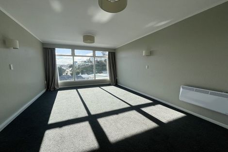 Photo of property in 17/4 Claremont Grove, Mount Victoria, Wellington, 6011