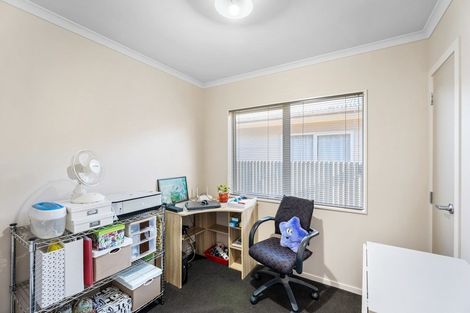 Photo of property in 6b Pokaka Street, Birchville, Upper Hutt, 5018