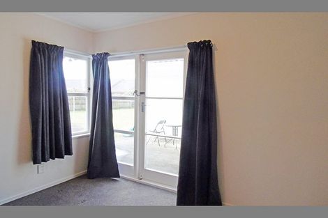 Photo of property in 5/9 South Street, Papakura, 2110