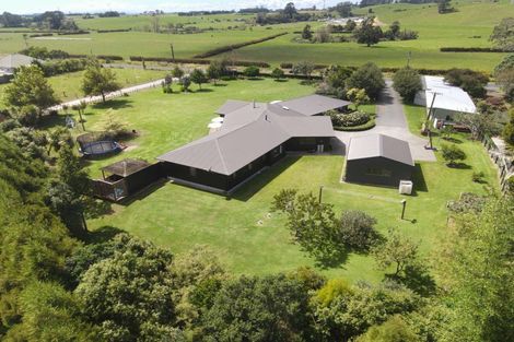 Photo of property in 126 Wortley Road, Lepperton, New Plymouth, 4373