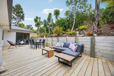 Photo of property in 1/70b Carlisle Road, Browns Bay, Auckland, 0632