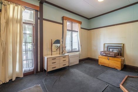 Photo of property in 64 Hastings Street, Ohai, 9635