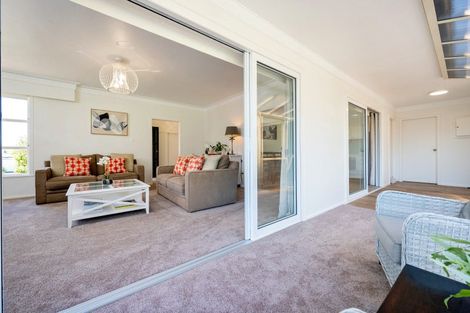 Photo of property in 12 Belmont Street, Havelock North, 4130