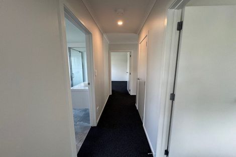 Photo of property in 10 Ratahi Way, Omokoroa, 3114