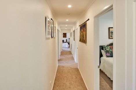 Photo of property in 2 Lila Gillies Lane, Riverstone Terraces, Upper Hutt, 5018