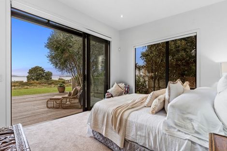 Photo of property in 21 Hampton Mews, Snells Beach, 0920