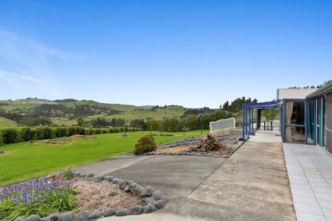 Photo of property in 235 Valley View Road, Otaika, Whangarei, 0170