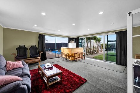 Photo of property in 22 Fantham Street, Hawera, 4610