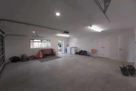 Photo of property in 371e Mangorei Road, Merrilands, New Plymouth, 4312