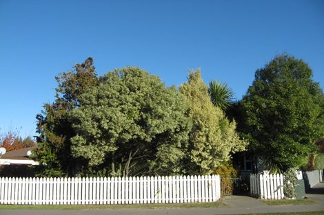 Photo of property in 70 Winters Road, Redwood, Christchurch, 8051