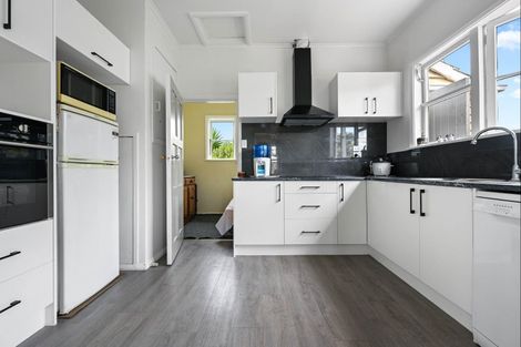 Photo of property in 25b Kiwi Avenue, Forest Lake, Hamilton, 3200