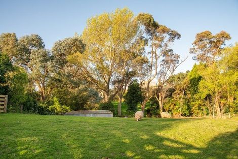 Photo of property in 257 Mazengarb Road, Paraparaumu, 5032