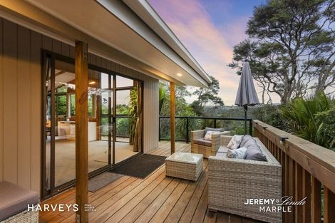 Photo of property in 47 Tainui Road, Titirangi, Auckland, 0604