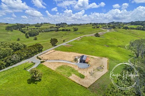 Photo of property in 37 Judd Road, Maungaturoto, 0520