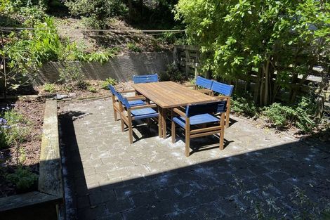 Photo of property in 4/23 Collins Avenue, Tawa, Wellington, 5028