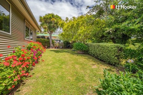 Photo of property in 47 Sheffield Street, Taieri Mouth, Brighton, 9091