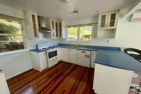 Photo of property in 2/26 Tawa Street, Eastbourne, Lower Hutt, 5013