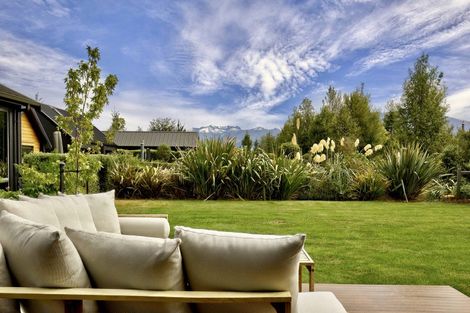 Photo of property in 14 Jacks Point Rise, Jacks Point, Queenstown, 9371