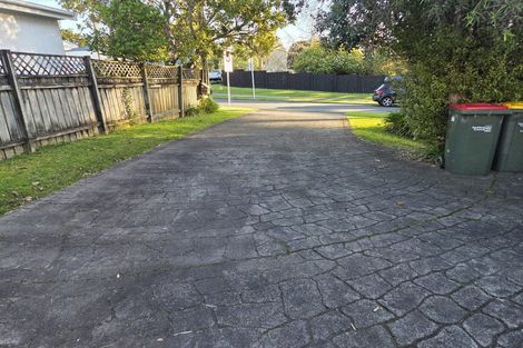 Photo of property in 8 Churchouse Road, Greenhithe, Auckland, 0632