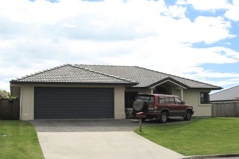 Photo of property in 5 Peregrine Place, Welcome Bay, Tauranga, 3112