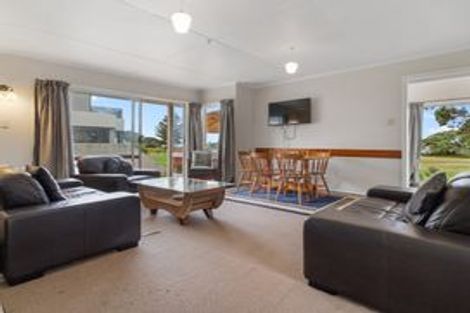 Photo of property in 15 Dillon Street, Waihi Beach, 3611