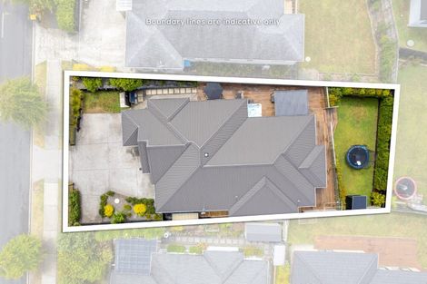 Photo of property in 60 Matua Road, Huapai, Kumeu, 0810