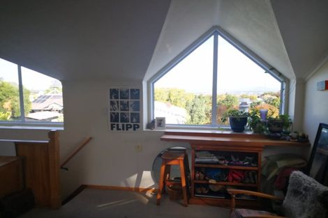 Photo of property in 12 Harvey Road, Bluff Hill, Napier, 4110