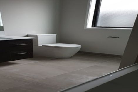 Photo of property in 25 Pukewhero Rise, Westgate, Auckland, 0614