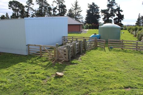 Photo of property in 1504 Courtenay Road, Kirwee, Darfield, 7671