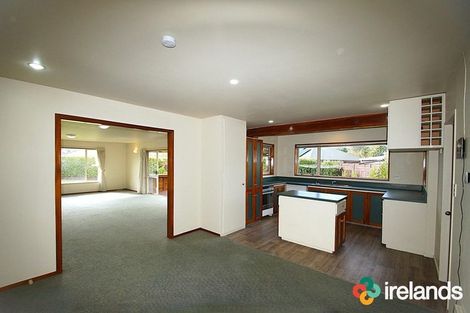 Photo of property in 16 Hewitts Road, Woodend, 7610